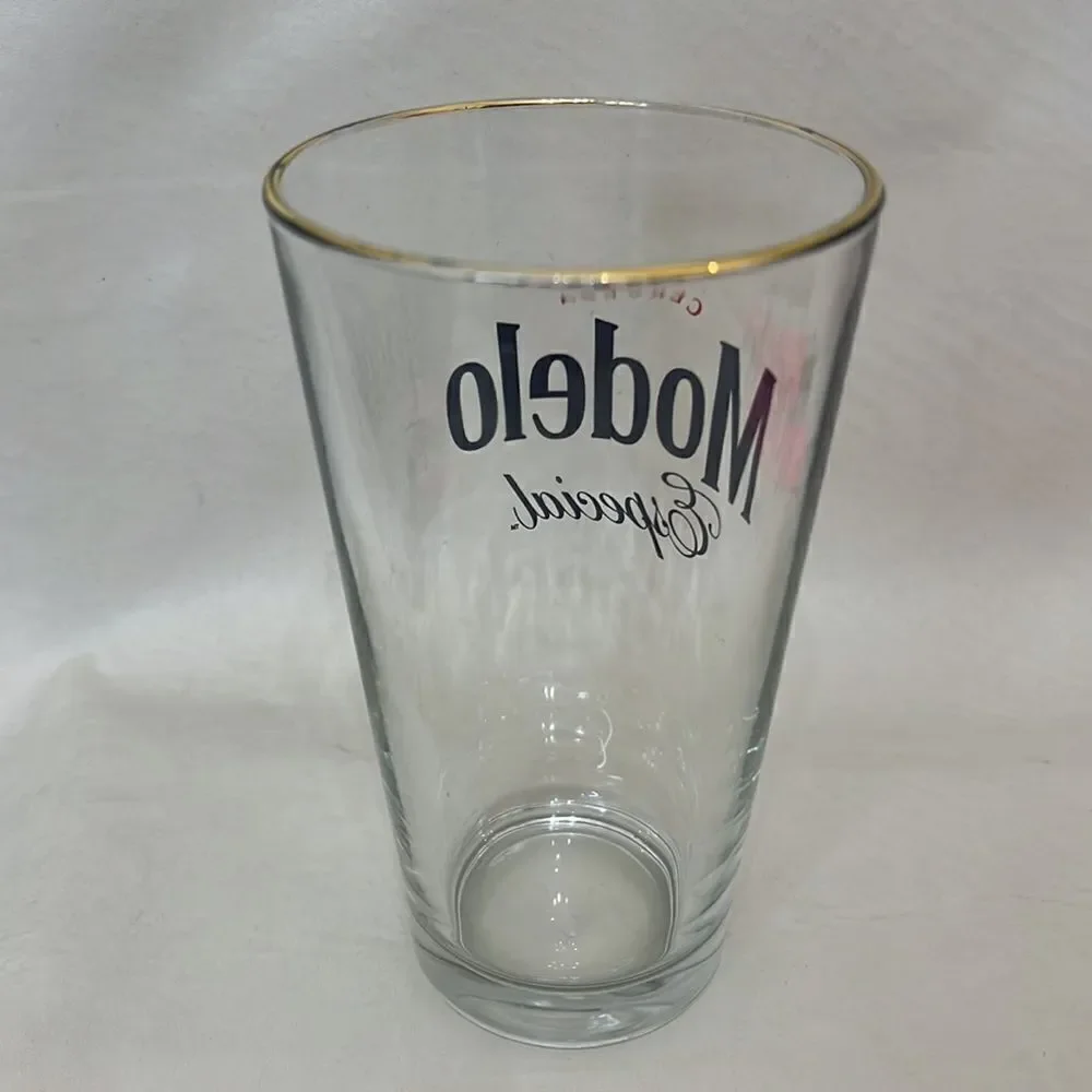 Modeling Beer Glass Especial Cerveza Gold Rim 16 Oz 5 3/4 In  Tall 3 1/2 Round